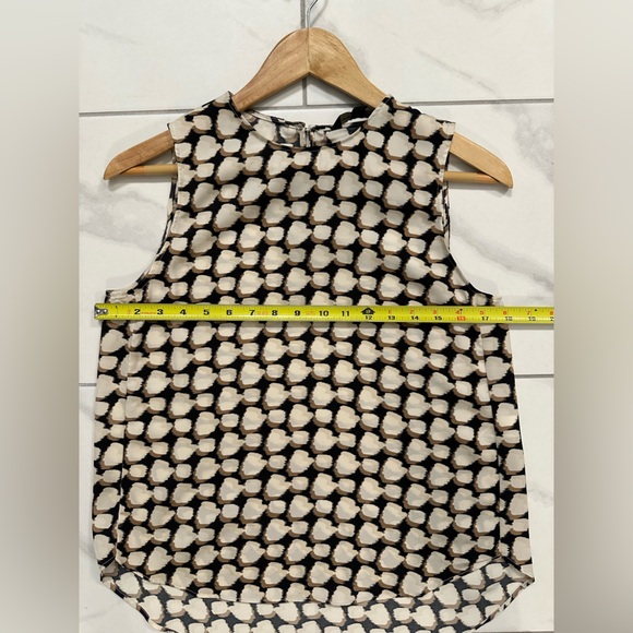 Banana Republic tank blouse in cream and black, size XS - Picture 6 of 8